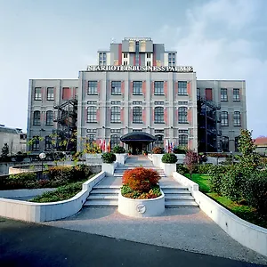Starhotels Business Palace Ξενοδοχείο