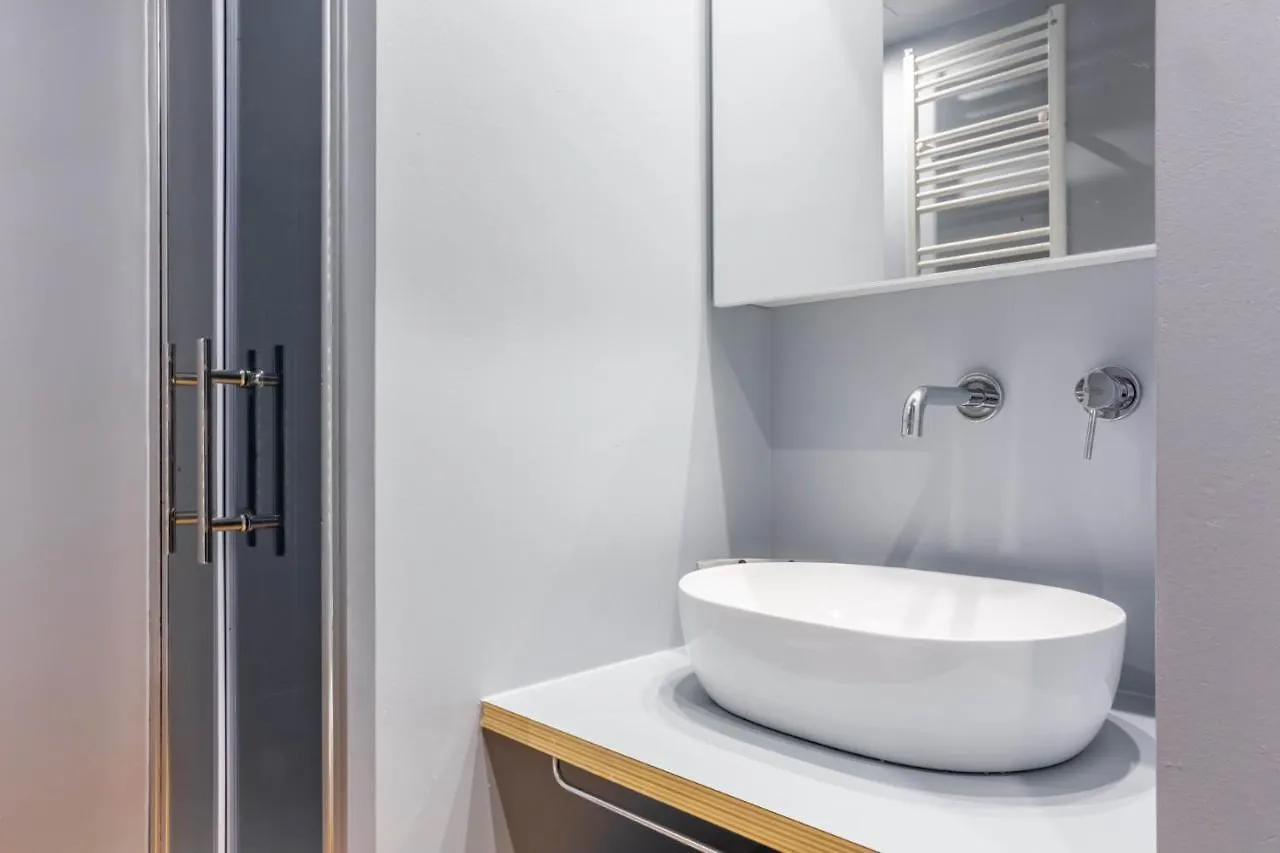 Easylife - Accogliente E Moderno Bilocale In Zona Navigli Apartment Milan